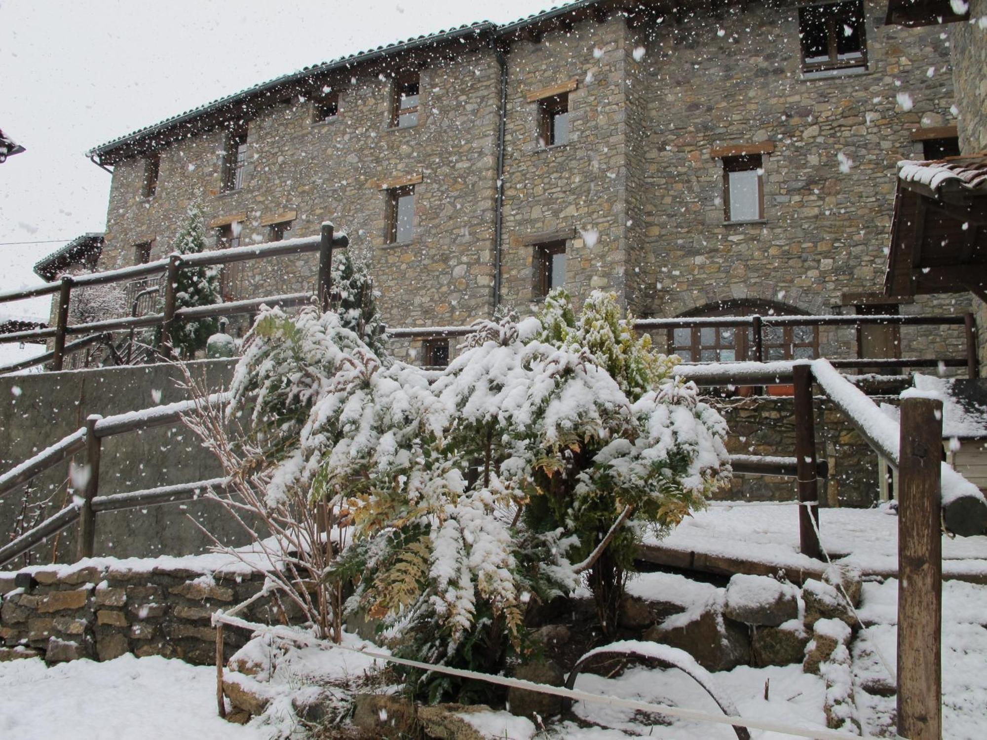 Els Torrents Hotel Bellver De Cerdanya Bagian luar foto
